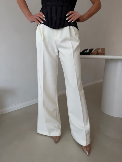 8ABFF9DC AF31 46EB 807E 2EF74FAD024B