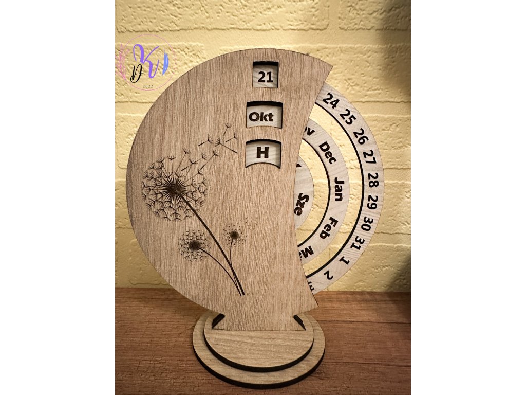 ÖRÖKNAPTÁR KISEBB MÉRETŰ PITYPANGOS