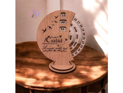 ÖRÖKNAPTÁR CSALÁDI MADARAS