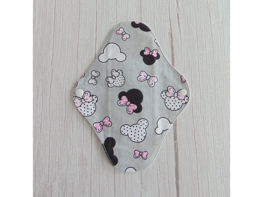 Lara mosható betét 24 cm - pamut / Minnie mintás