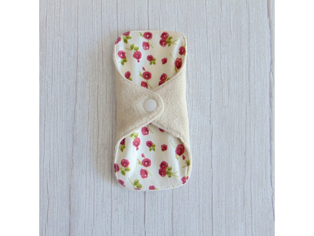 Dana mosható tisztasági betét 16 cm - polár / ekrü - rózsák