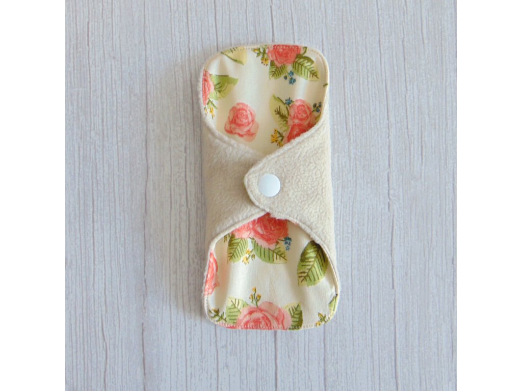 Dana mosható tisztasági betét 16 cm - polár / barack színű rózsák