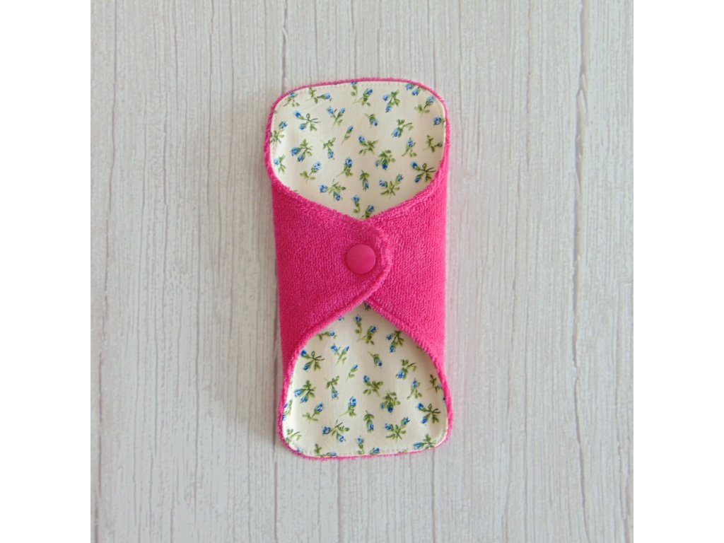 Dana mosható tisztasági betét 16 cm - frottír / apró kék rózsák