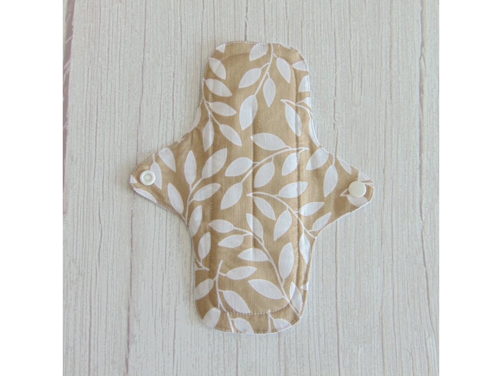 Dana mosható betét 20,5 cm / bézs - fehér levelek