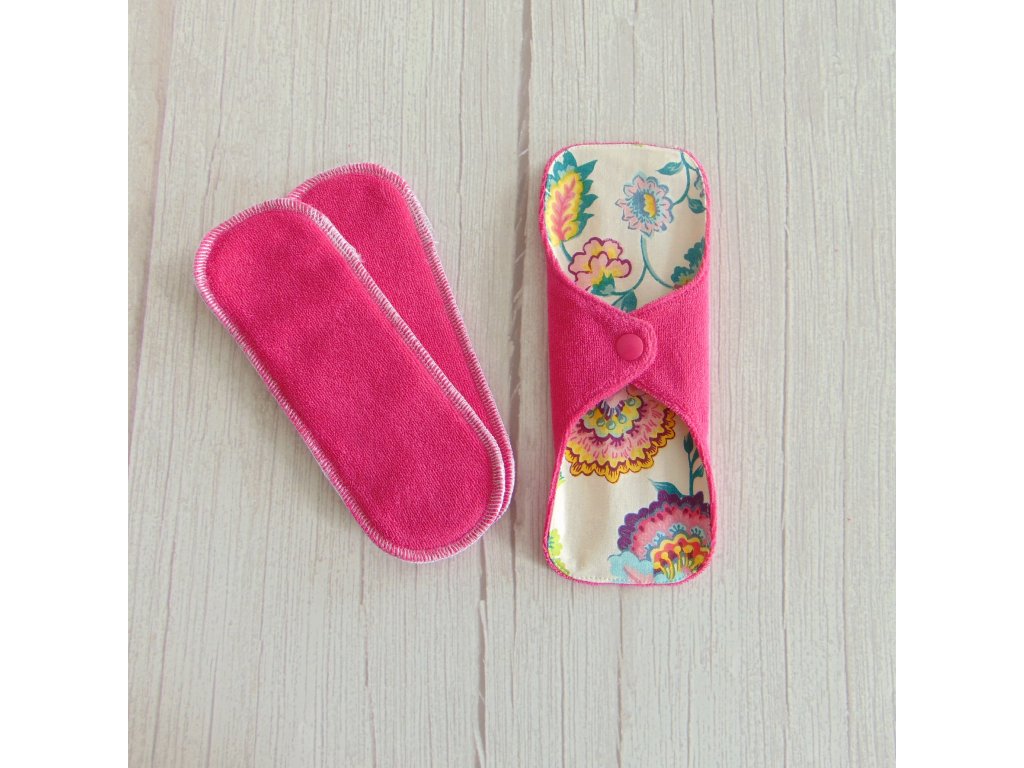 Dana Plus mosható betét 20,5 cm / ekrü - színes virágok