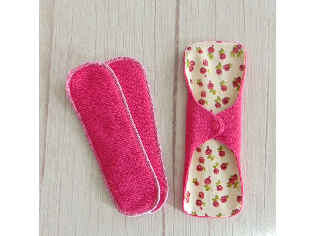 Dana Plus mosható betét 23,5 cm  / ekrü - rózsák