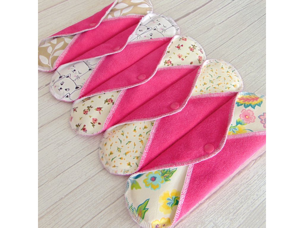 Lara mosható betét csomag 23 cm / frottír / 5 db/ cs