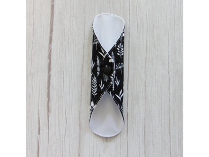 LARA mosható tisztasági betét 19,5 cm - fekete- fehér levelek