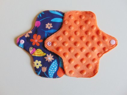 Dana mosható tisztasági betét 16 cm - minky / lepkék, virágok- narancssárga