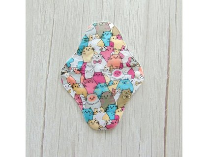 Lara mosható betét 23 cm - rózsaszín cicafejek