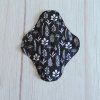 Lara mosható betét 19,5 cm / fehér levelek
