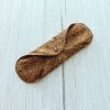 Mosható betét 23 cm - barna indák