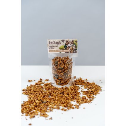 Zapékané müsli s vlašskými ořechy a semínky