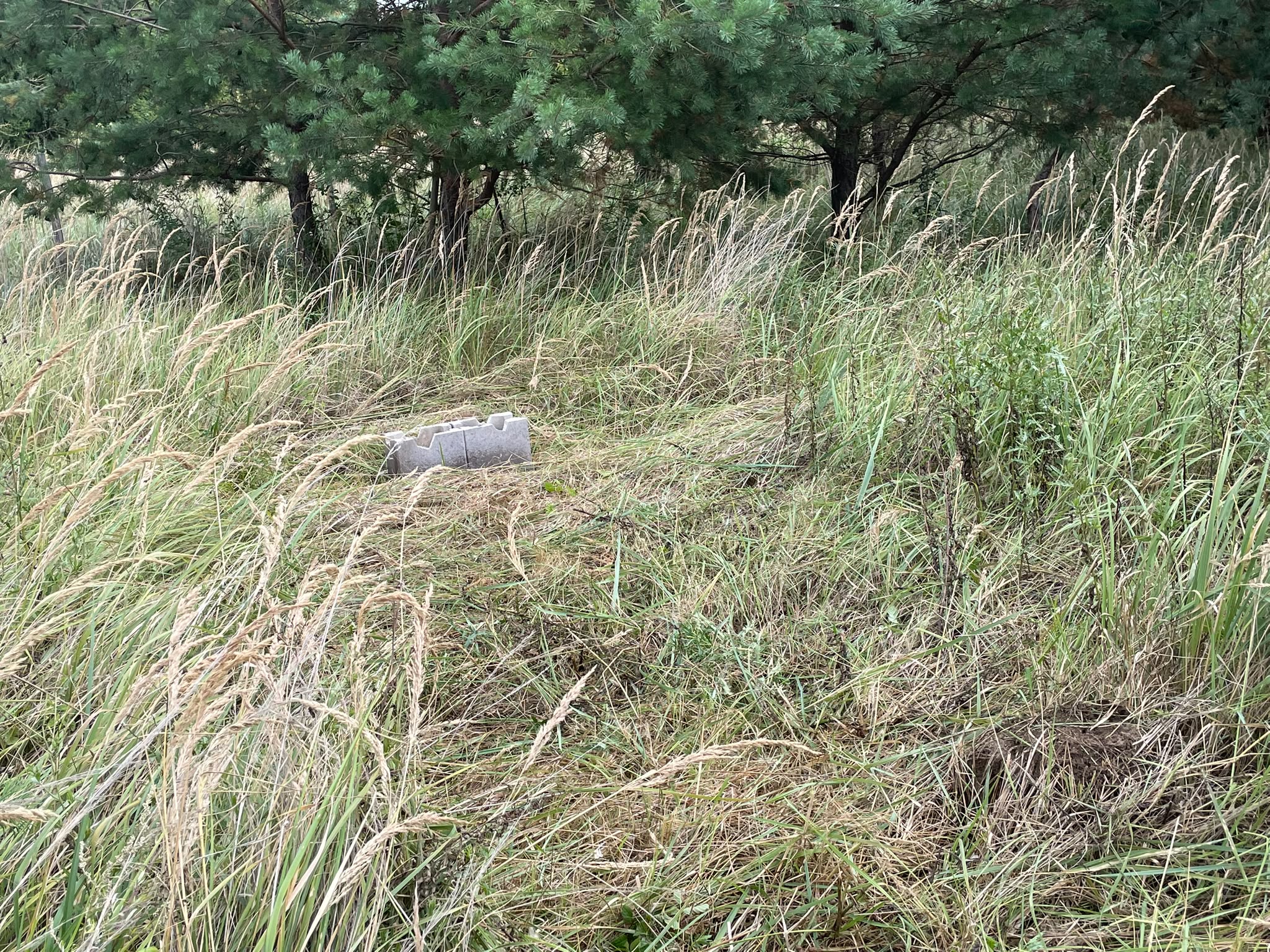 Podstavec pod úl s lešenářskými trubkami