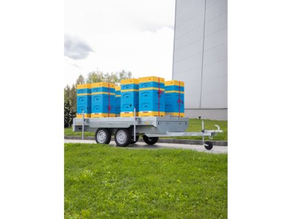 prives pro prepravu ulu s bocnicemi a plosinovou vceli vahou