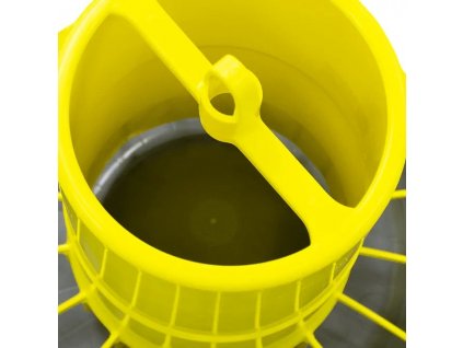 COMPACTA Automat krmící závěsný pro drůbež plast, nastavitelný, s mřížkou, 15,5 kg, bez nožek