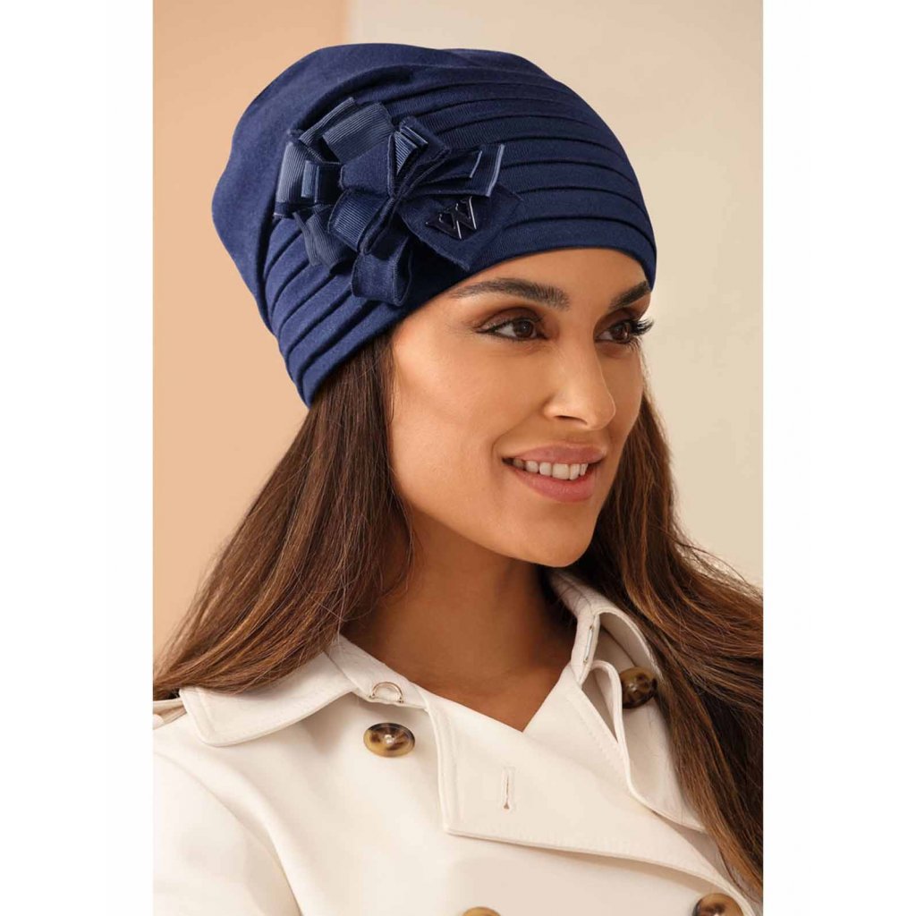 Bavlněná dámská čepice s mašličkou W-0652/161 tmavě modrá