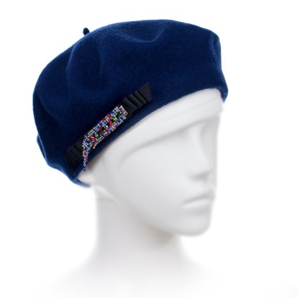 Modrý baret s mašlí a barevnou bižuterií  W-001/161