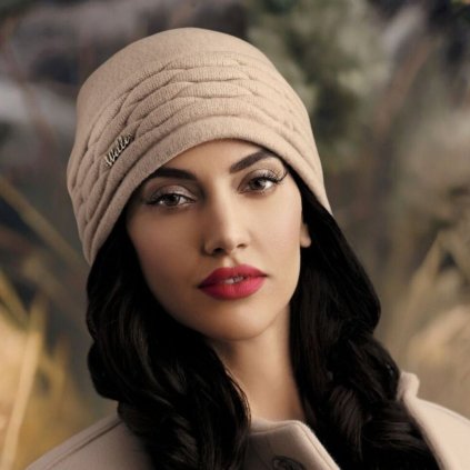 Zimní dámská čepice  W-0031/517 světle béžová-nf