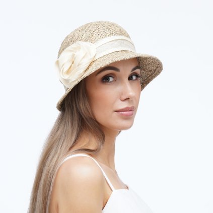 Letní dámský CLOCHE klobouk z mořské trávy zdobený sisalem Me-019