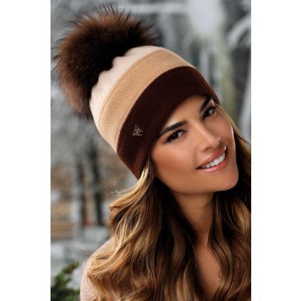 Tříbarevná zimní čepice s bambulí W-0642/857 hnědo-béžová