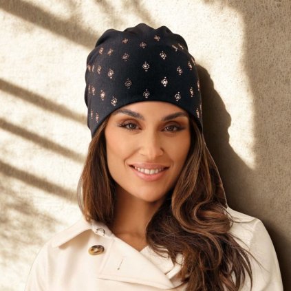 Dámská bavlněná čepice s bižuterií W-0634/018 černá-nf