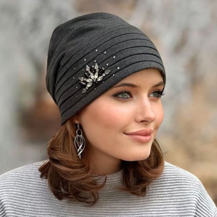 Dámská bavlněná čepice zdobená bižuterií W-0631/693 šedá