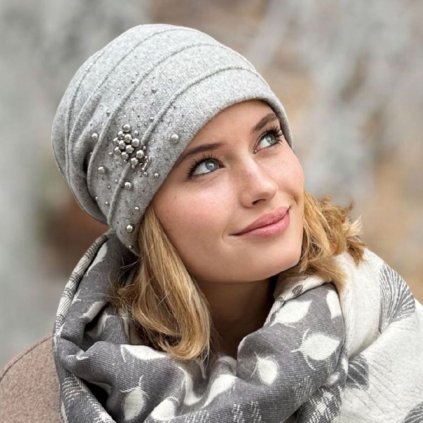 Krumlovanka Dámská čepice W-0375/866 světle šedá