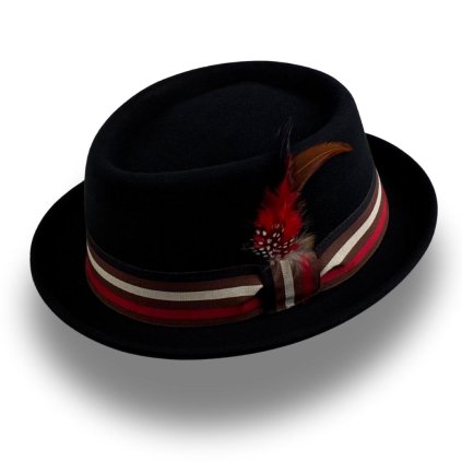 Plstěný černý klobouk porkpie s peřím - Made in Italy Fa-56060