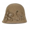 Plstěný kloboukTONAK 52658 14 oříškový s výšivkou 01