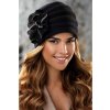 Elegantní dámská zimní čepice W-0665/018 černá