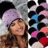 Zimní dámská čepice s bambulí zdobená kamínky bižuterie W-0717 více barev-varianty