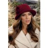 Vínový zimní dámský klobouk zdobený květy W-0795