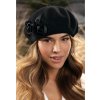 Černý dámský zimní baret s květem W-0834/018