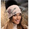 Zimní dámská čepice s bambulí a výšivkou W-0839/517