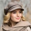 8-dílna dámská bekovka od Krumlovanka - Newsboy Cap - hnědý károvaný tvíd Me-B41