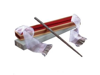 hulka siriuse blacka s krabickou od ollivandera 5f3609e9ebe19