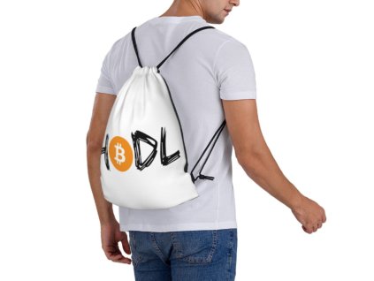 Bílý batoh potištěn nápisem HODL