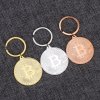 Klíčenka Bitcoin s lesklým povrchem, vyrobená z kovu a zinku má oboustranný design