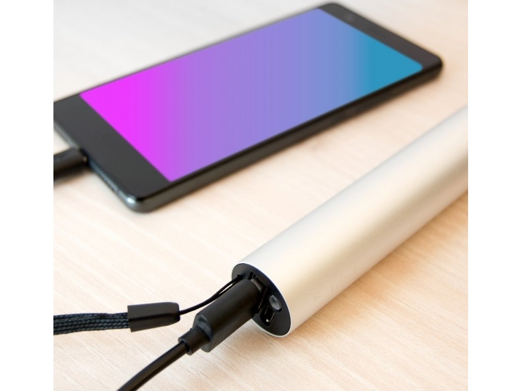 Powerbanka FIXED Torch 2600 se svítilnou a držákem na řídítka