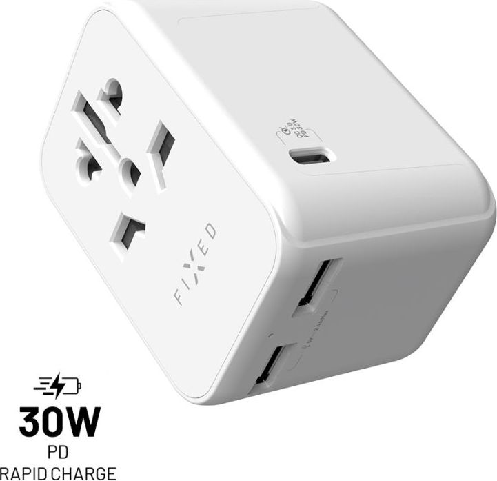 Cestovní adaptér FIXED Voyager 30 W pro EU, UK a USA/AUS, s 1xUSB-C a 2xUSB výstupem, GaN, PD 30W, bílý