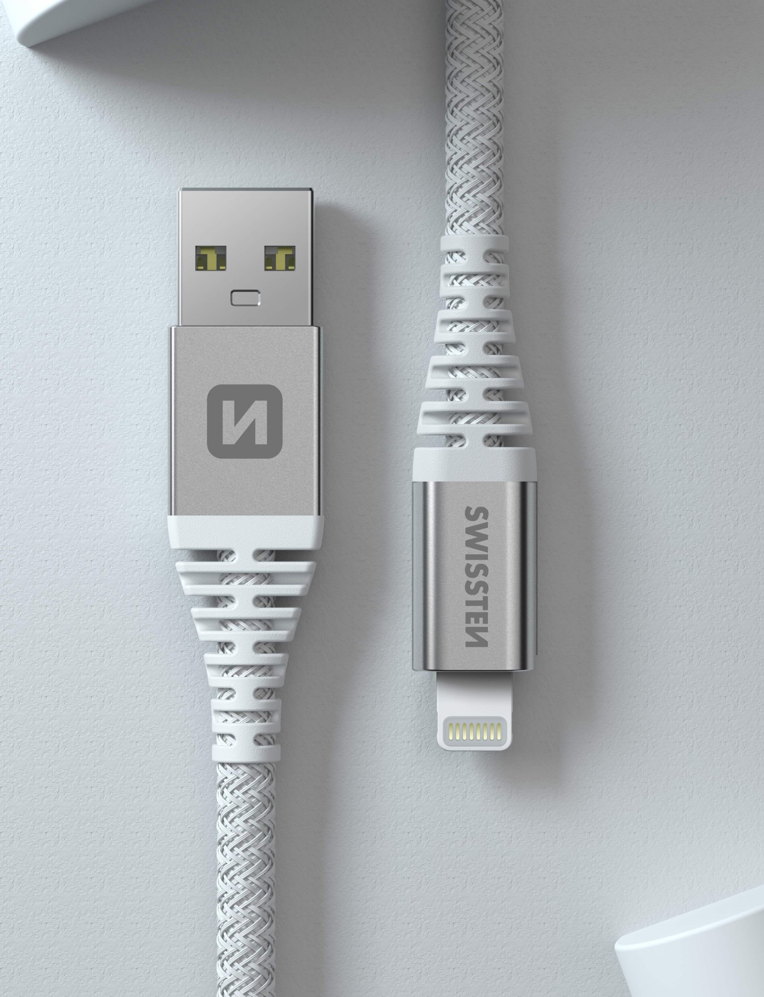 DATOVÝ KABEL SWISSTEN KEVLAR USB / LIGHTNING 1,5 M BÍLÝ