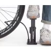Rockbros 42610002001 podlahová pumpa na kolo s manometrem - černá