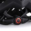 Cyklistická helma Wozinsky MTB s USB zadním světlem M - černá a bílá