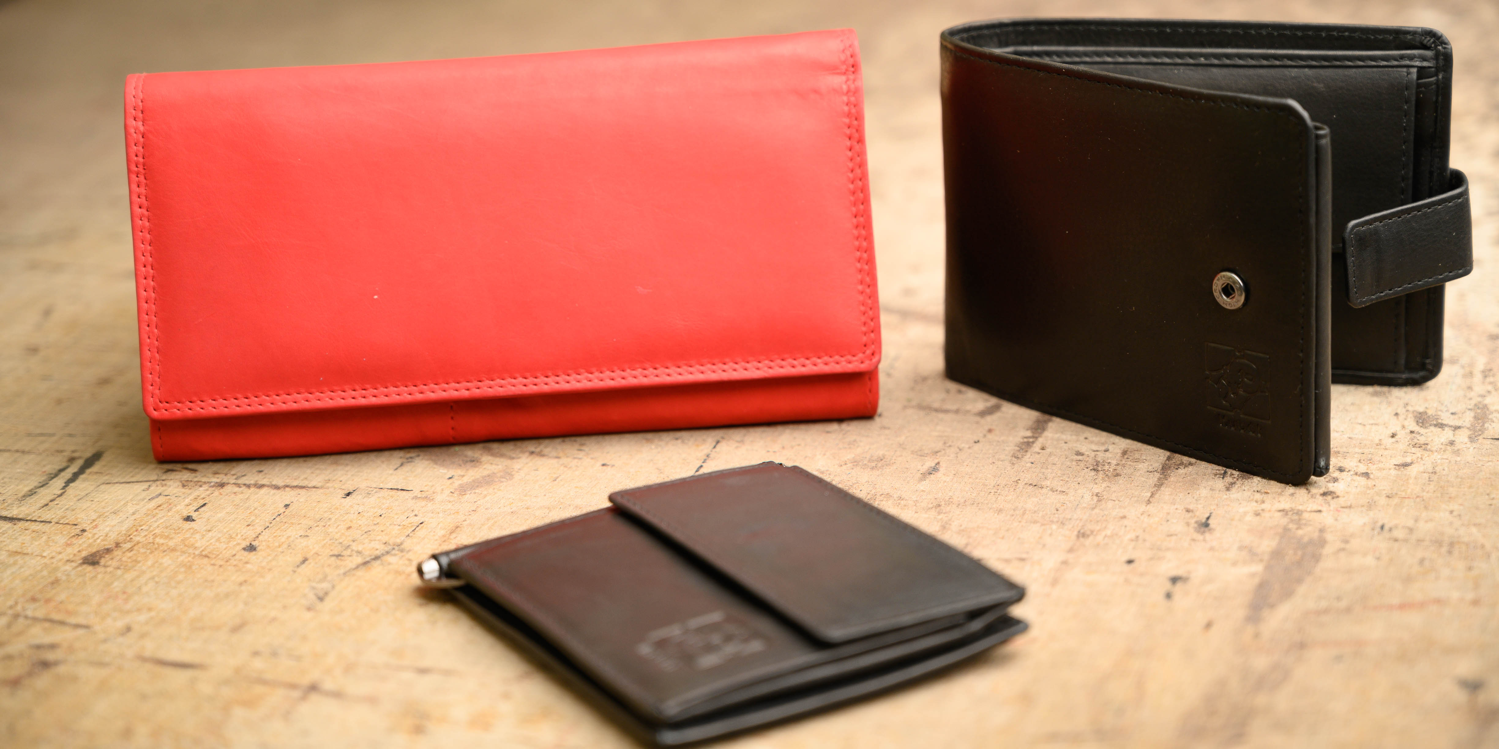 Kožená peněženka z pravé kůže? No jasně!