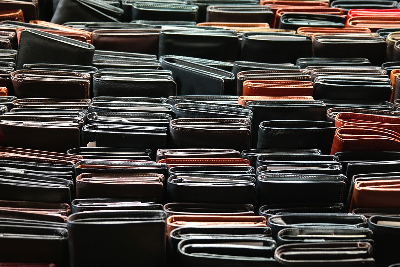 TOP 3 peněženky pro duben 2025