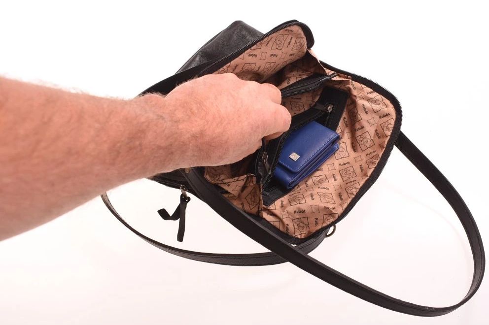 01)704-15_kozeny-batoh-kabelka-21314_2