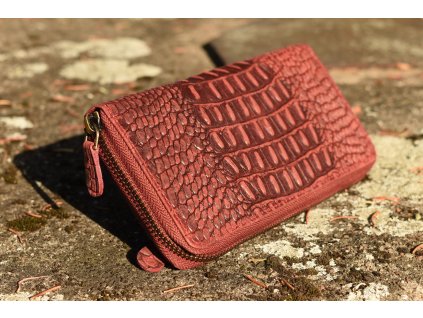 Dámská kožená červená peněženka designovaná penál 739062Kroko (7)