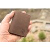 kožené ručně vyrobené pouzdro na karty hliník tmavš hnědá760032 (2)