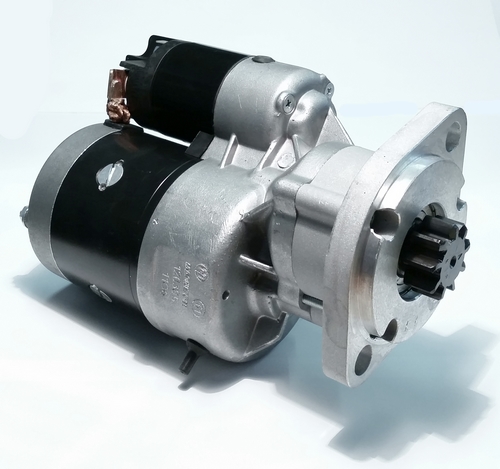 Startér TZ-4K-14: Když traktor nenastartuje, co zkontrolovat a jak to opravit